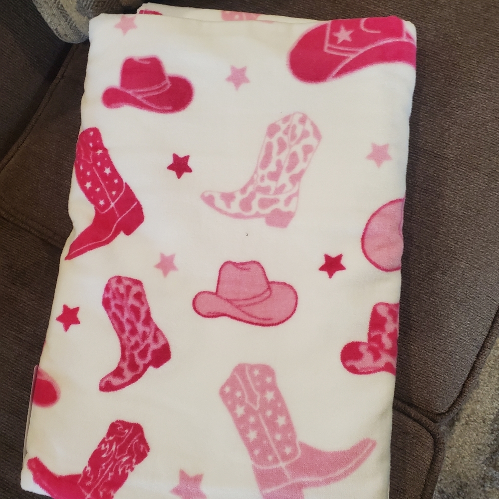 Fun! Viral Pink Cowgirl Beach Towel-NWT
